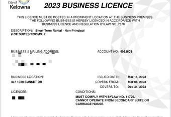 WATERSCAPES RESORT KELOWNA 2 FULL BEDROOMS SUITE VACATION RENTALS, SHORT TERM RENTALS. has rooms with a private hot tub