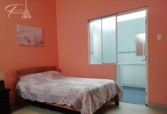 Hostal Francia has Balcony rooms