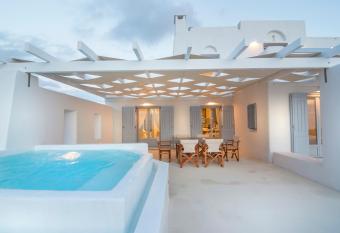 Passos Villas has Balcony rooms