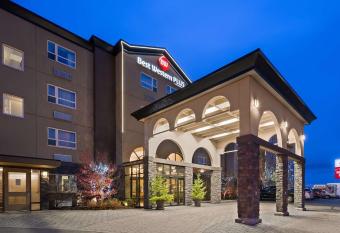 Best Western Plus Kamloops Hotel allows 18 year olds to book a room
