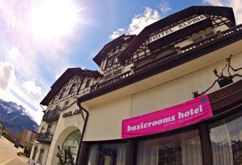 BasicRooms Hotel allows 18 year olds to book a room