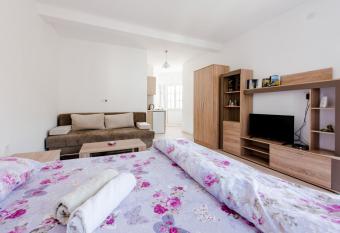 Apartments Vukmarkovi   has Balcony rooms