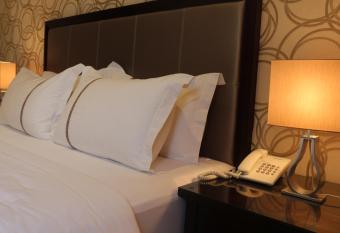 Nooryana Suites and Apartments allows 18 year olds to book a room