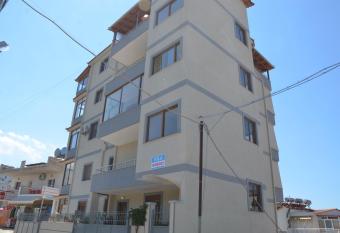 Apartments Vila Roboci has Balcony rooms