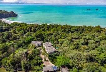 Elan at Ballena Beach has Balcony rooms