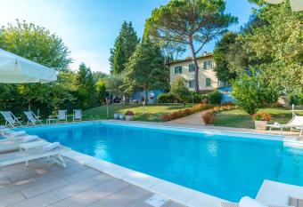 Relais Villa Al Vento has Balcony rooms