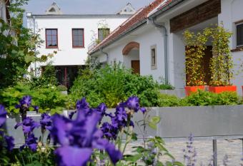 Bliem s Wohnreich has Balcony rooms