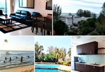 Partial Seaview with Wifi, Batu Ferringhi has Balcony rooms