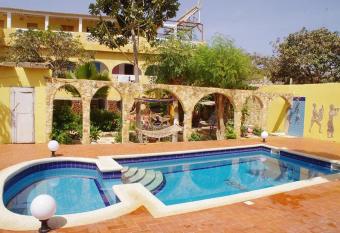 Hotel Mimosa Airport has Balcony rooms