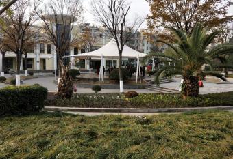 Yi Ju Homestay-ZhuanQiao Subway Station, MinHang District has Balcony rooms