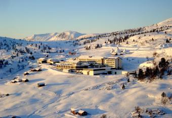 Storefjell Resort Hotel allows 18 year olds to book a room