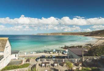 The Old Success Inn allows 18 year olds to book a room