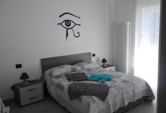 Affittacamere Di Paola has Balcony rooms