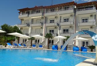 Hotel Beach Restaurant Fabio has Balcony rooms