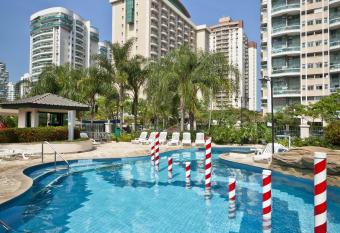 Bourbon Barra da Tijuca Residence allows 18 year olds to book a room