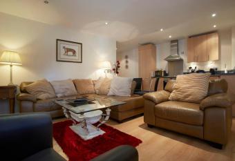 Vikings Apartment With Free Parking has Balcony rooms