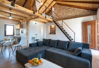 Apartments Pepi has Balcony rooms