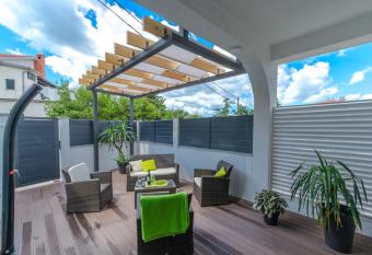 Apartment Barbara has Balcony rooms