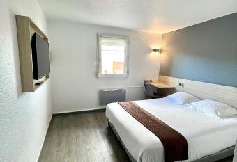 Kyriad Direct Reims Bezannes allows 18 year olds to book a room