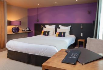 Hotel Restaurant Spa Ivan Vautier allows 18 year olds to book a room