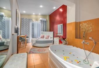 Zen Hotel allows 18 year olds to book a room