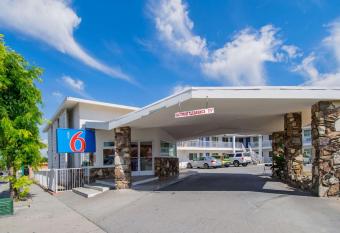 Motel 6 San Bernardino Ca Downtown has Smoking rooms