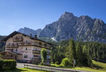 Hotel Siera Hof has Balcony rooms