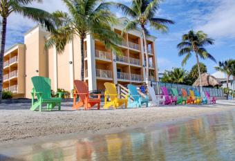 Hutchinson Island Plaza Hotel and Suites has Balcony rooms