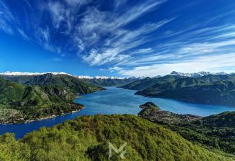 Appartamenti 1 allows 18 year olds to book a room