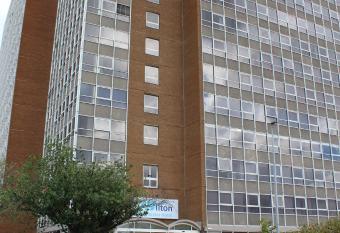 Milton Manchester Hotel allows 18 year olds to book a room