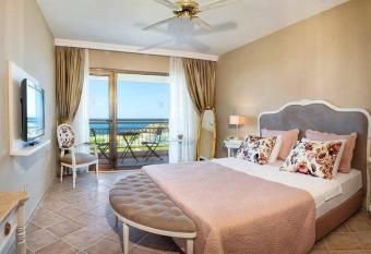 Hotel Carina has Balcony rooms