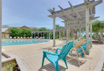 The Beach Resort has Balcony rooms