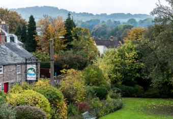 The Swan At Hay allows 18 year olds to book a room