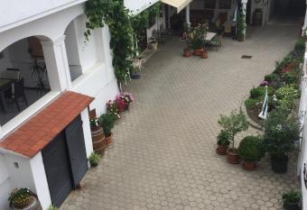 Andreashof M  rbisch has Balcony rooms