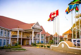 Masailand Safari Lodge has Balcony rooms