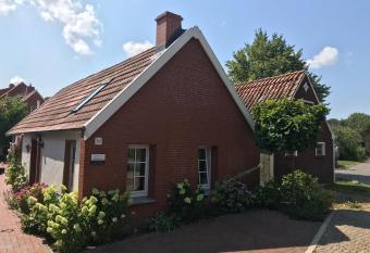 Ferienhaus Wattwurm has Balcony rooms