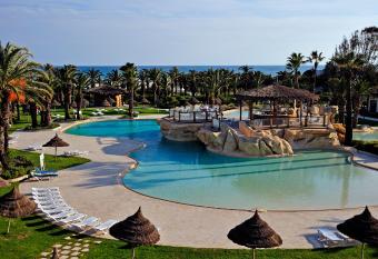 Sentido Phenicia has Balcony rooms