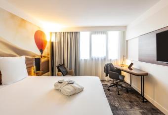 Novotel Bordeaux Centre Gare Saint Jean has Balcony rooms