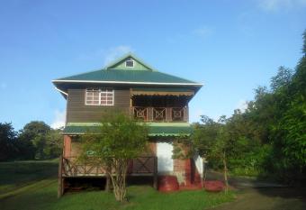 Seawind Cottage Authentic St.Lucian Accommodation near Plantation Beach has Balcony rooms