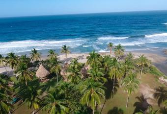 Ecolodge Playa Brava Teyumakke allows 18 year olds to book a room