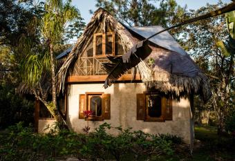 Pine Ridge Lodge has Balcony rooms