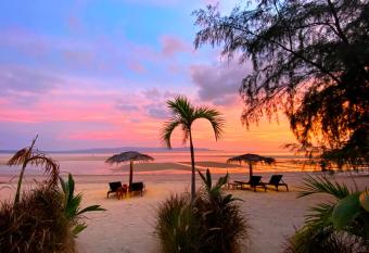 SeaEsta Beach has Balcony rooms