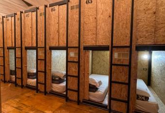 Blacky Hostel and Apartments allows 18 year olds to book a room