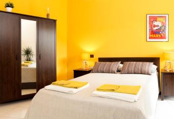 B&B Cozy Cove has Balcony rooms