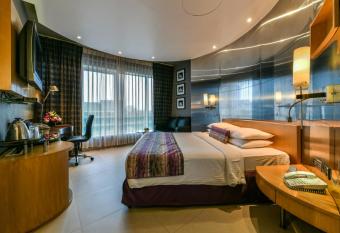 The Regale by Tunga has rooms with a private hot tub