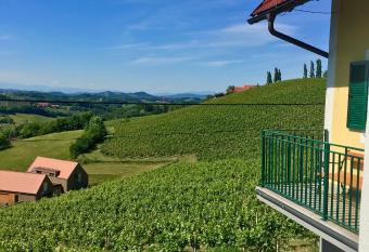 Steirer Haus has Balcony rooms