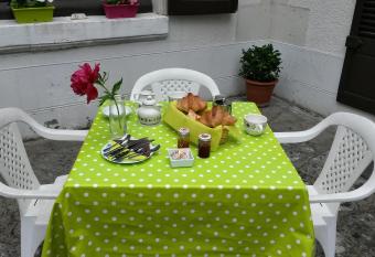 VILLA ESPERANZA Suite de 2    4 personnes proche Zoo de Beauval et ch  teaux de La Loire has Balcony rooms