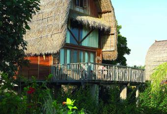 Naya Gawana Resort & Spa has Balcony rooms