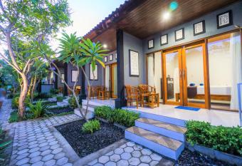 Nusa Bagus Homestay Lembongan has Balcony rooms