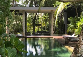 KAJU GREEN eco lodges has Balcony rooms